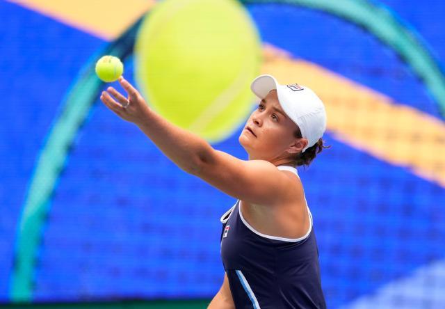 巴蒂率先入围年终总决赛 她是结束乱世最佳人选？